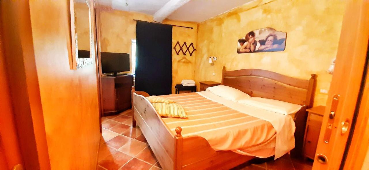 Bed and Breakfast Casale Trusella Ponti Zimmer foto